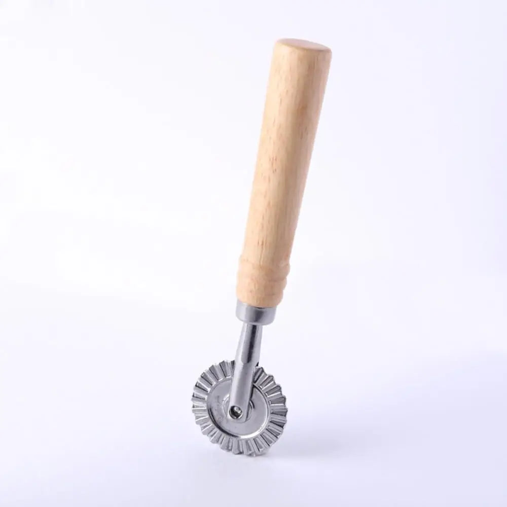 Interchangeable Cookie Cutter Set Featuring Wood And Zinc Alloy Heads