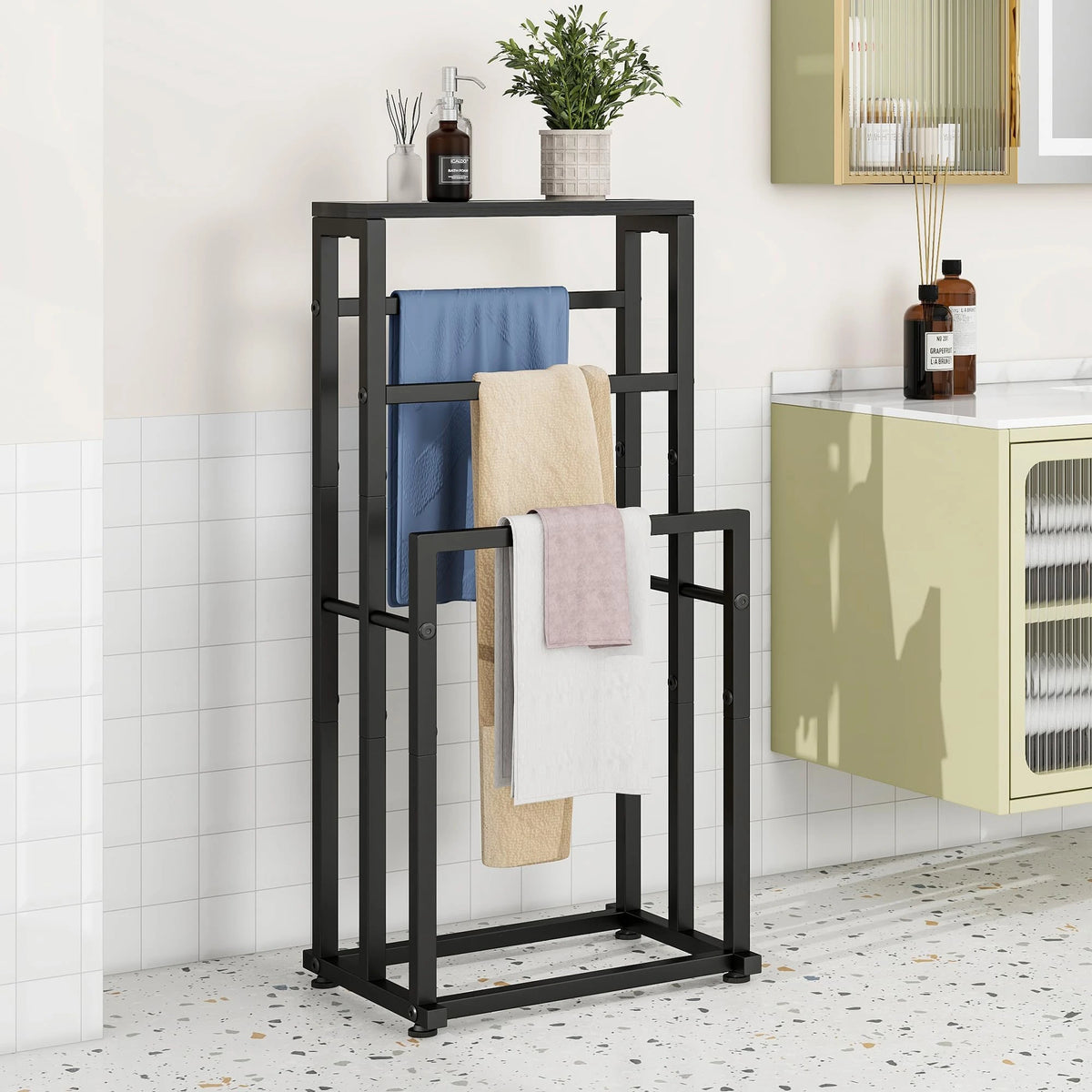 Three Tier Metal Towel Rack With Shelf For Fast Drying